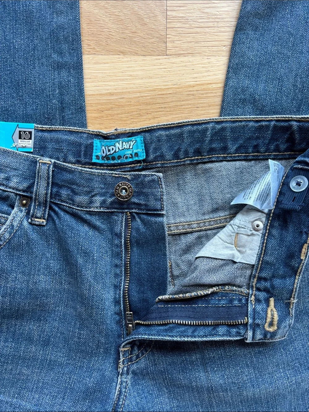 NWT Old Navy Loose Ample Baggy Jeans 16 Regular Youth Adjustable Waist